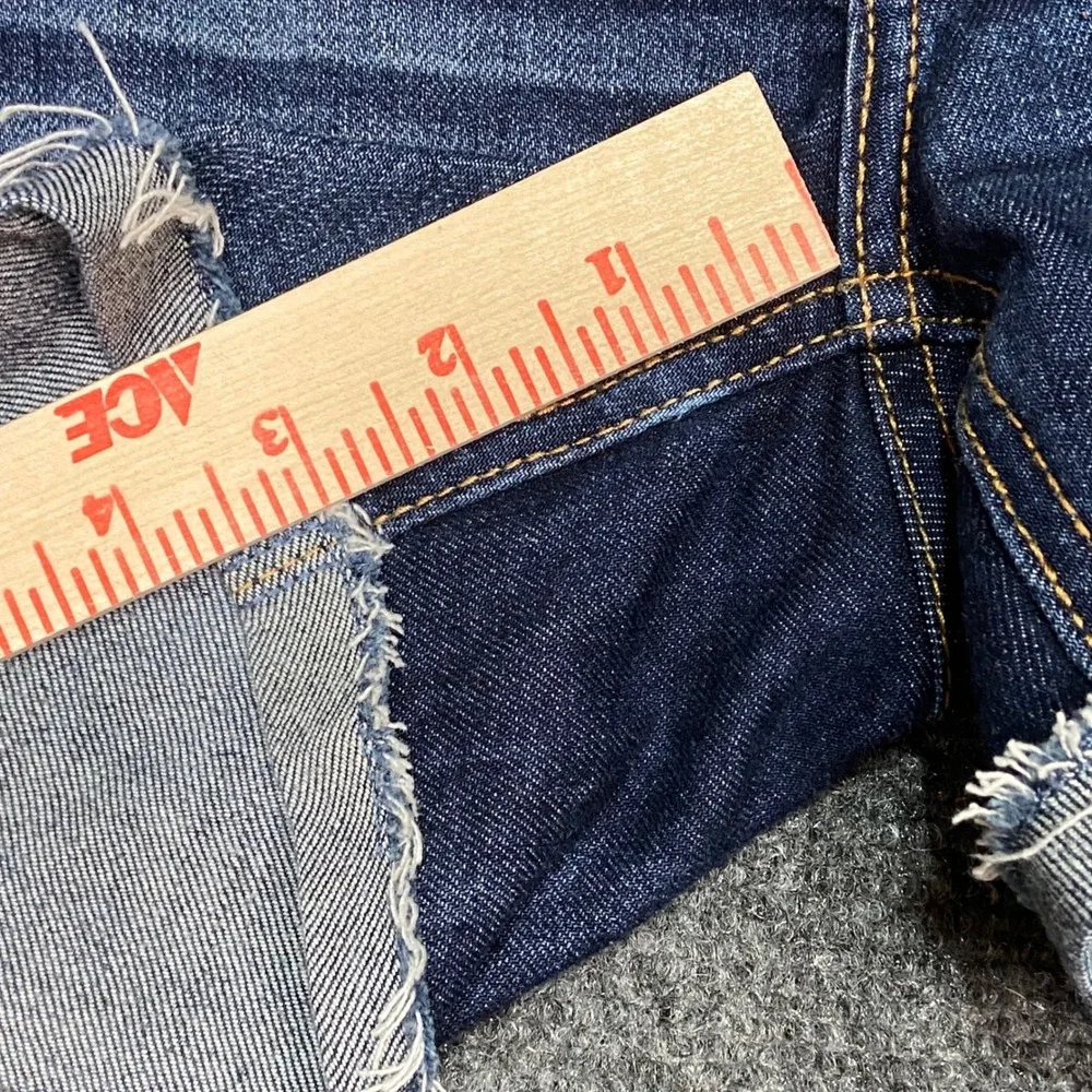 Hollister‎ Denim Shorts Women's Size 00 W23 Dark Wash Distressed Frayed Hem